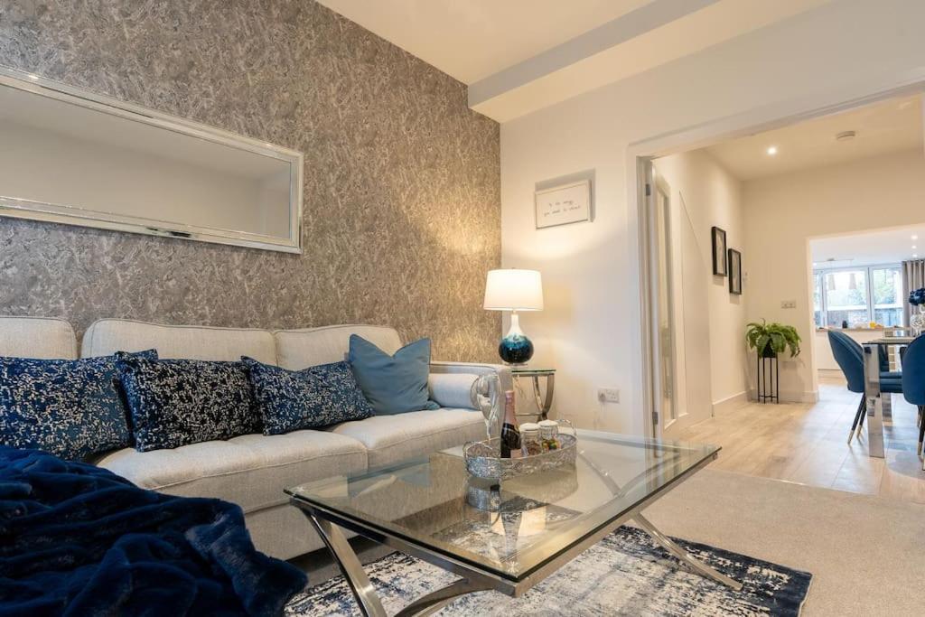 Luxury Living Away From Home Redhill  Zewnętrze zdjęcie